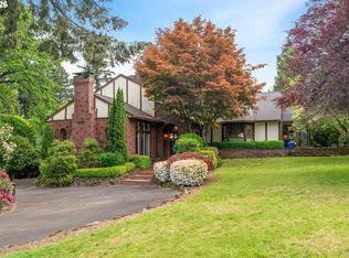 10000 SE Cambridge Ln, Milwaukie, OR 97222