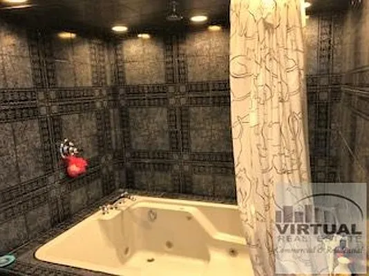 Rented by Virtual Real Estate | media 15