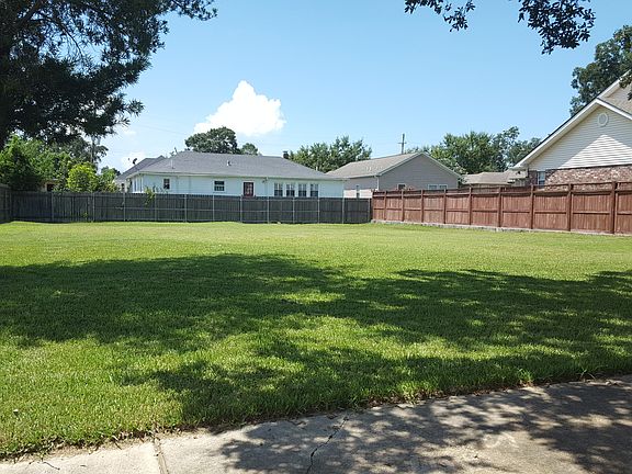 2nd image of 5210 Pratt Dr