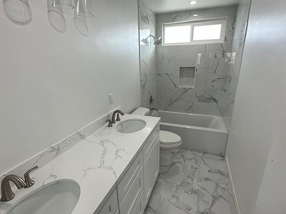 2nd image of 4762 W 137th St #C