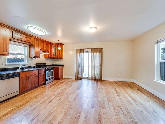 4th image of 1734 8th St