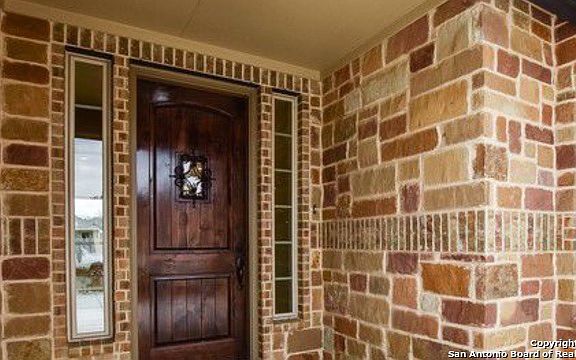 2nd image of 208 Woods Of Boerne Blvd
