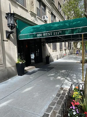 Sold by Corcoran | media 14