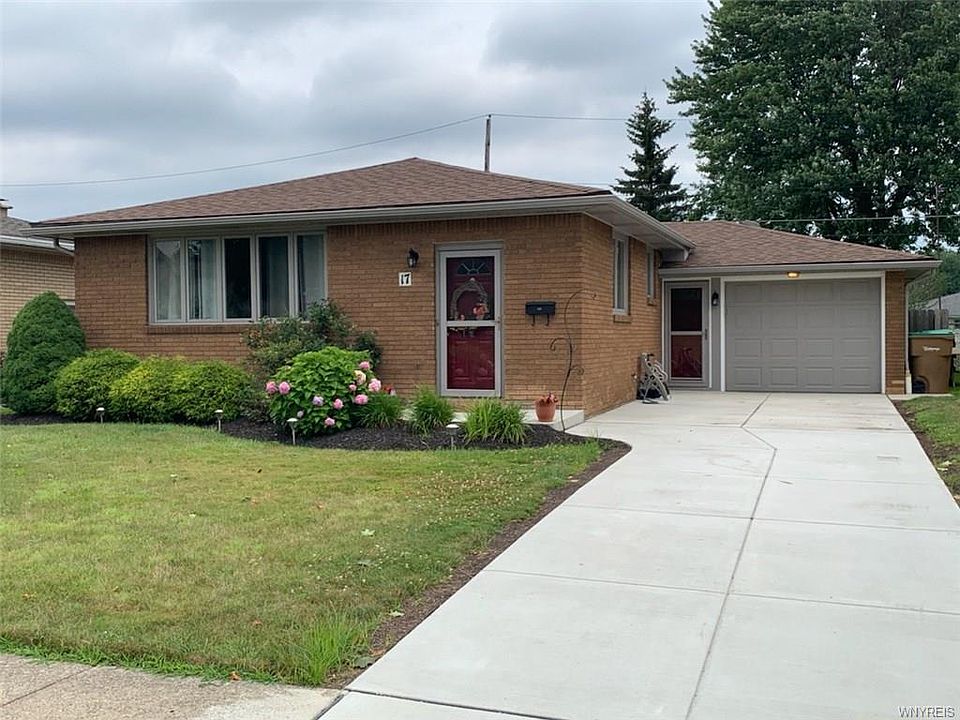 1st image of 17 Lordan Dr