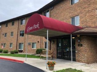 1255 W 18th Ave #BC454B66D, Oshkosh, WI 54902