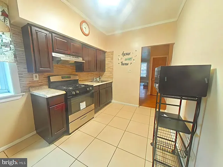 3813 Reno St — Photo 7