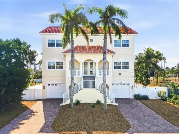 315 40th Ave, Saint Pete Beach, FL 33706