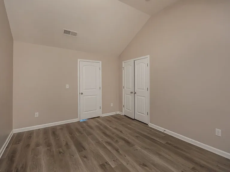 1352 Worcester Trl — Photo 14