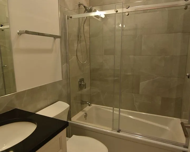 3212 N Halsted St — Photo 8
