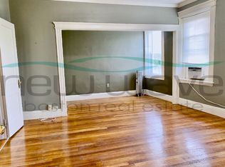 235 Park Dr APT 11, Boston, MA 02215
