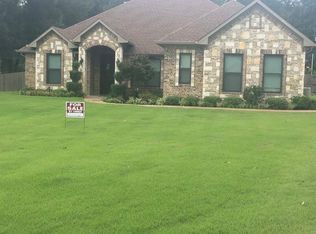 250 Kayla Ln, Longview, TX 75602