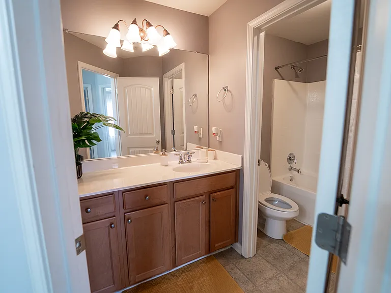 2911 Hillside Pl — Photo 11