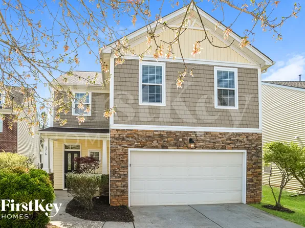 3316 Streamside Dr, Davidson, NC 28036