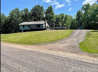 16455 Tihinen Rd, Chassell, MI 49916