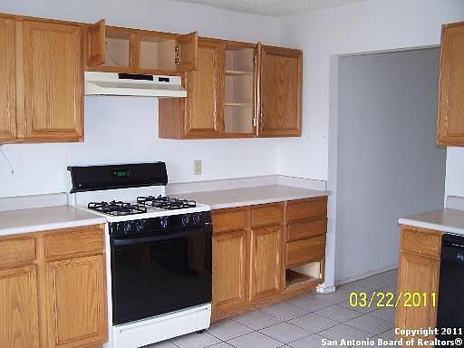 5th image of 4700 Esterbrook