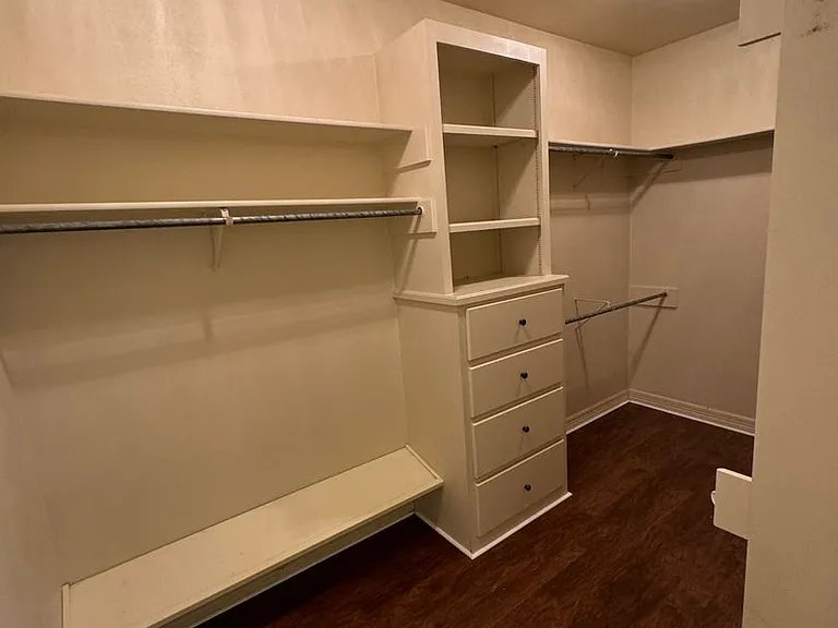 472 Grand Oaks Dr — Photo 17