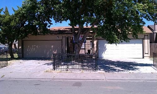 3rd image of 4910 Greensboro Way