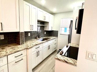 640 NE 6th Ct APT E, Boynton Beach, FL 33435