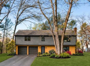 8 Emily Rd, Framingham, MA 01701