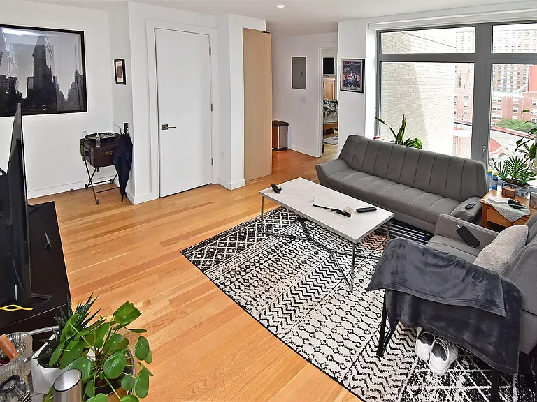 91 Attorney St #8E — Photo 2