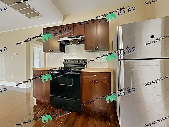 5th image of 1314 Michigan Ave #A