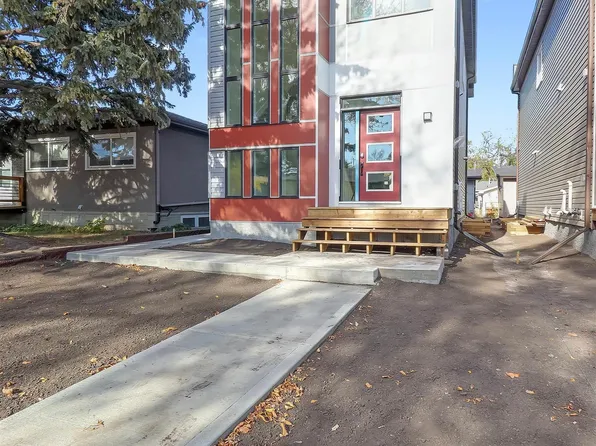 7938 91st Ave NW, Edmonton, AB T6C 1R1