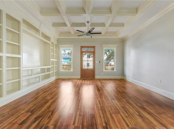 3rd image of 2624 Josephine St