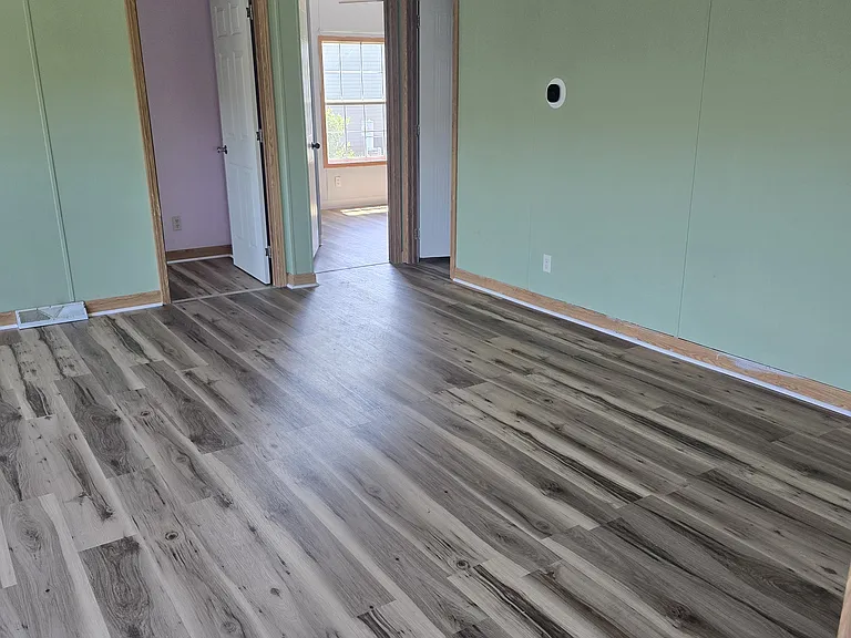 3913 Benjamin Way — Photo 8