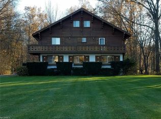 32197 Lake Rd, Avon Lake, OH 44012