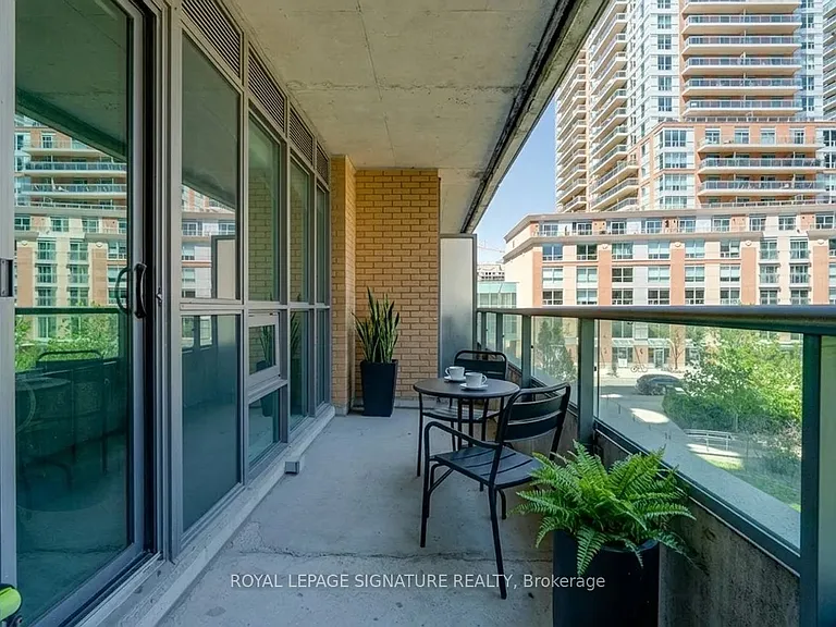 69 Lynn Williams St #302 — Photo 7