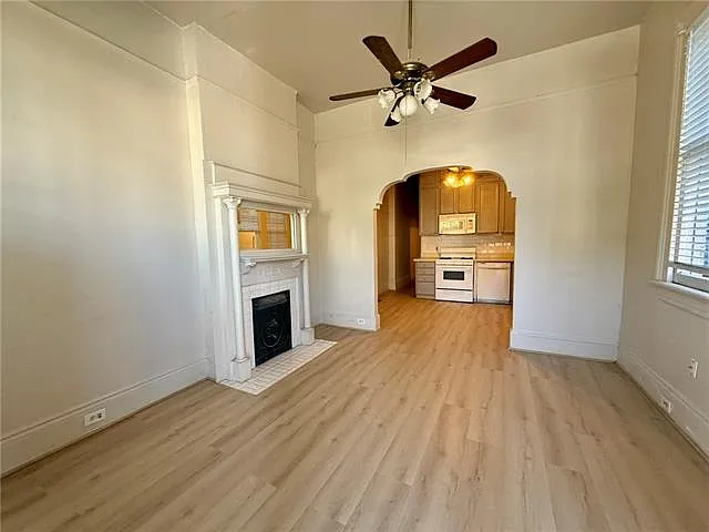 2218 Jena St — Photo 5