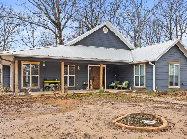 453 County Road 1485, Bogata, TX 75417