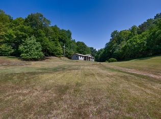 19 E Clark Rd, Fayetteville, TN 37334