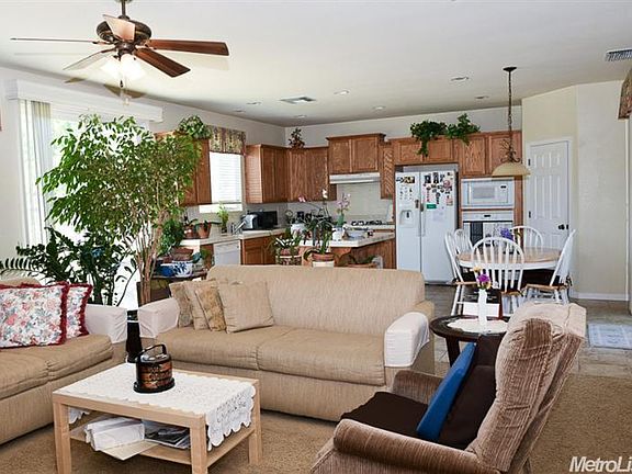 3rd image of 1133 Southbridge Cir