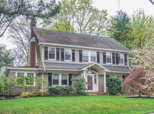 28 Outlook Pl, Glen Ridge, NJ 07028