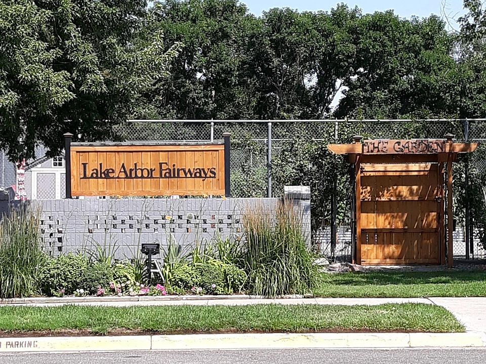 Lake Arbor Fairways