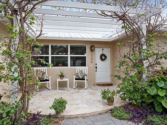5th image of 130 Linda Ln