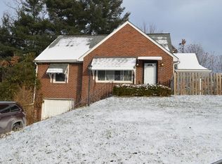 21 Longvue Cir, Ambridge, PA 15003