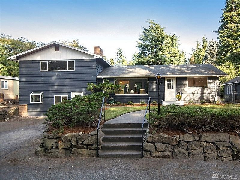 1st image of 16911 Olympic View Dr