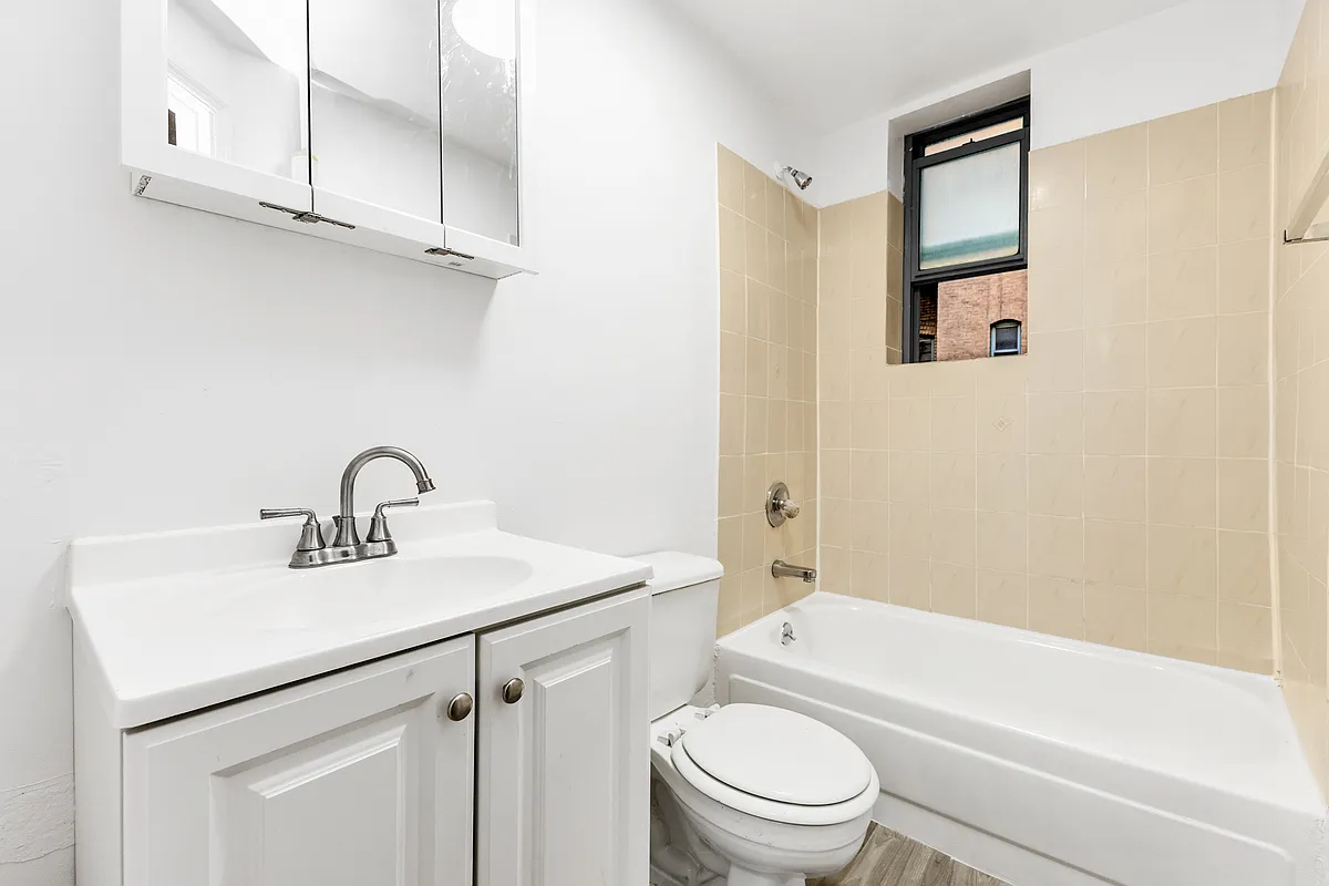 247 West 63rd Street — Photo 3