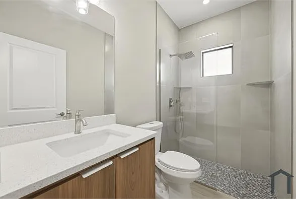 4700 22nd St SW #4700 — Photo 6