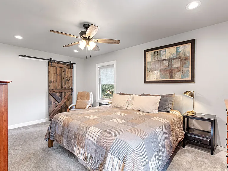 701 Cheyenne Dr — Photo 24