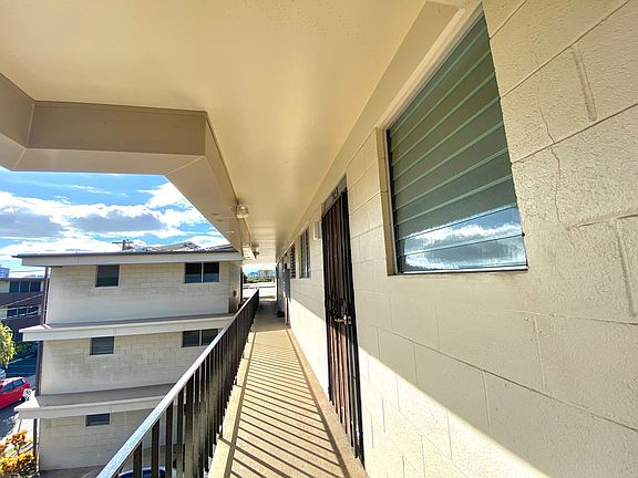 3rd image of 2724 Kolo Pl APT 304