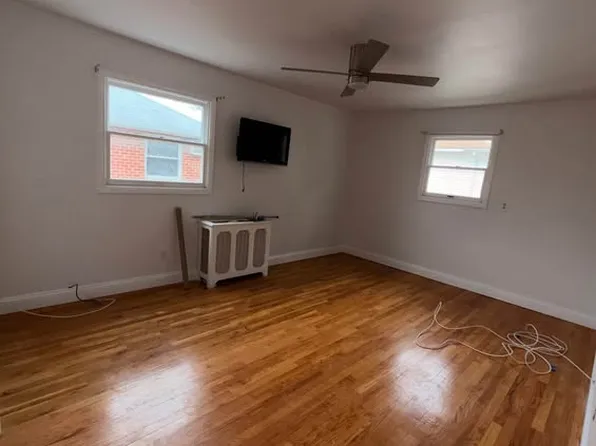 223-05 145th Avenue image 2 of 9