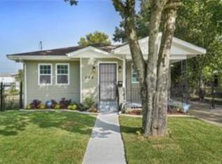 229 Providence Ln, River Ridge, LA 70123