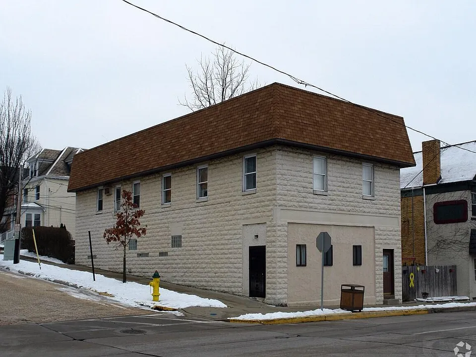 160 Allegheny River Blvd #A