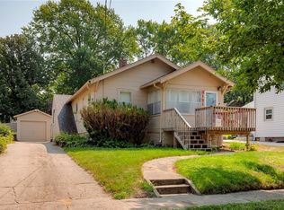 3121 SW 12th Pl, Des Moines, IA 50315