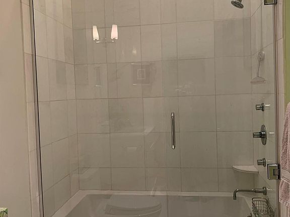3rd image of 1029 Esplanade Ave Unit 22-ESPL102