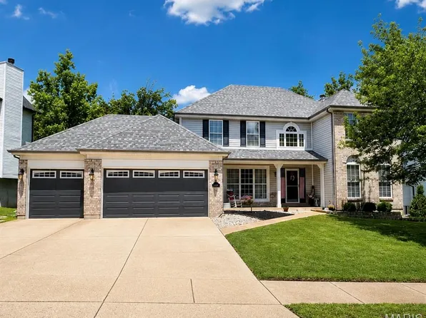 861 Legends View Dr, Eureka, MO 63025