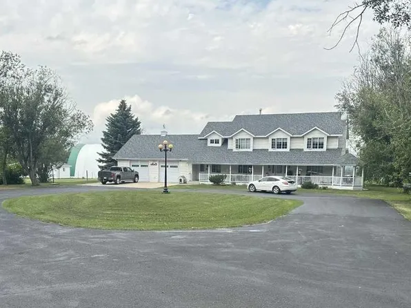 3000 E 35th St, Ponoka, AB T4J 1A7